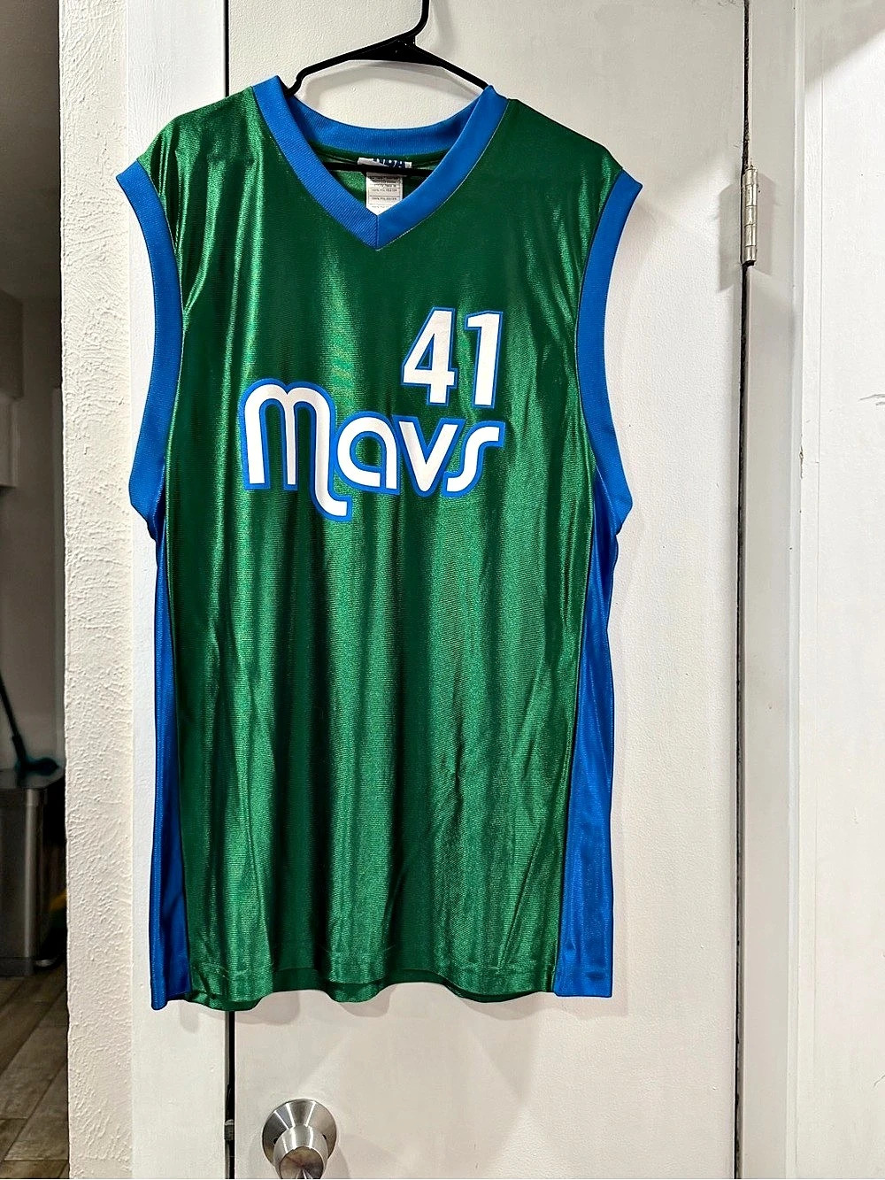 NBA Dirk Nowitzki Dallas Mavericks #41 jersey Green & Blue Size Large